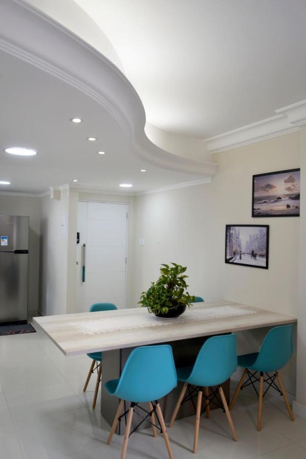 Frente Mar Pe Na Areia, Na Av Atlantica Apartment บัลเนอาริโอ กังโบริว ภายนอก รูปภาพ
